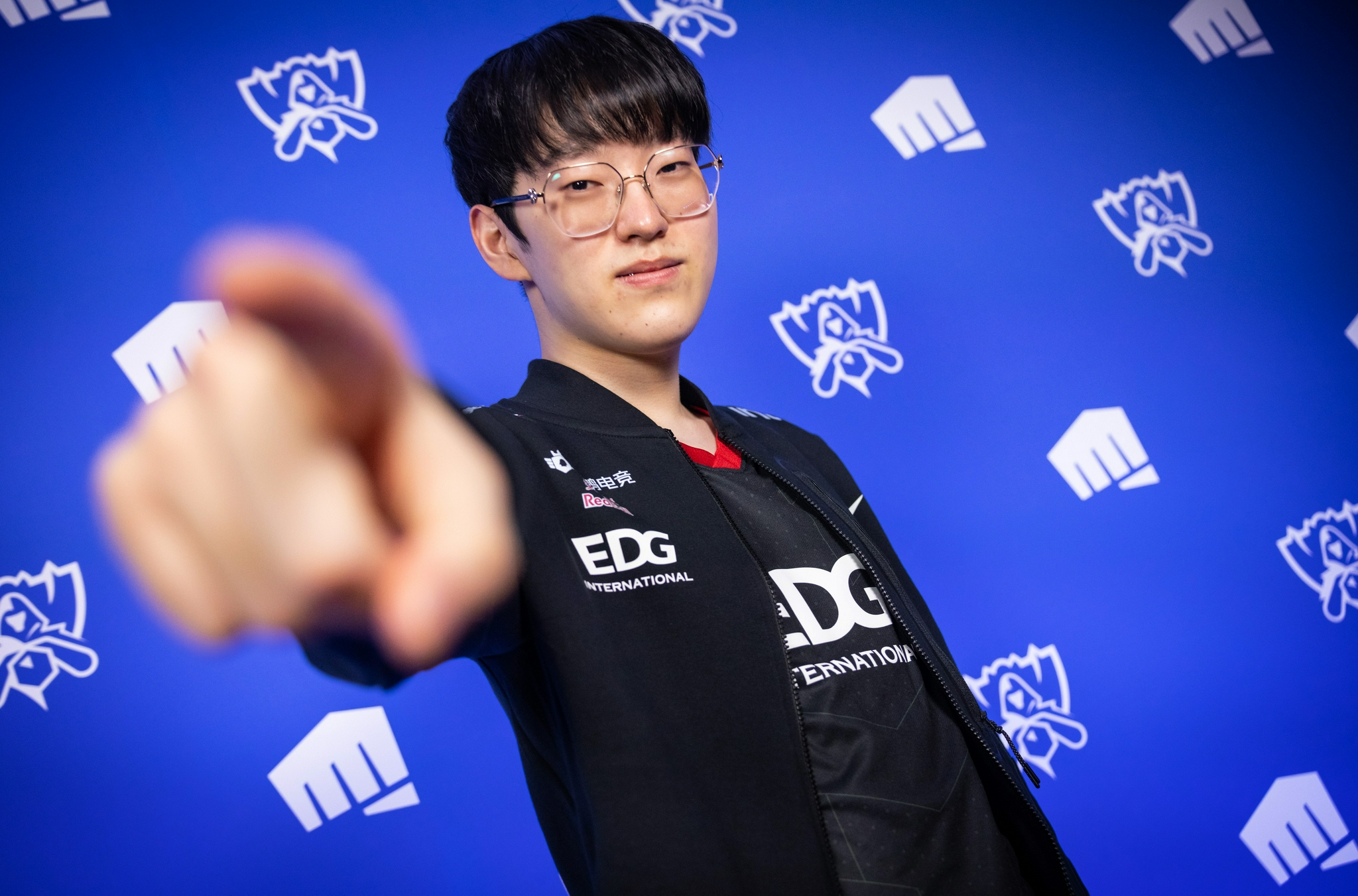 ng体育app包含Scout在RNG比赛中大胜，惊险取胜引发热议！的词条