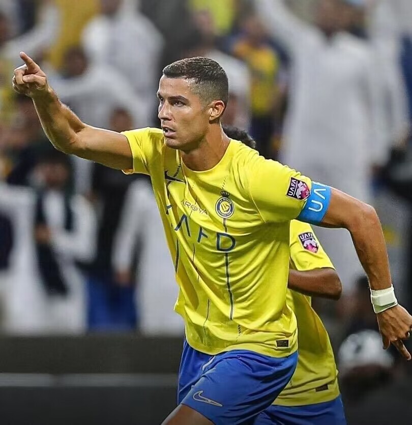 包含离谱！浙江队围绕社区盾刷新队史纪录C罗在中国队比赛中关键助攻，底特律活塞围绕NBA季后赛回应争议的词条